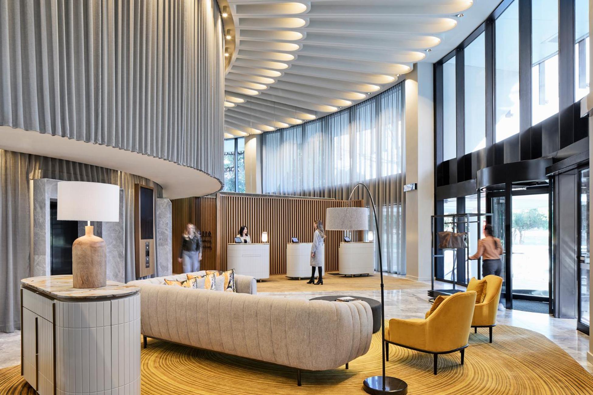Hotel Crystalbrook Kingsley à Newcastle Extérieur photo The lobby of the hotel